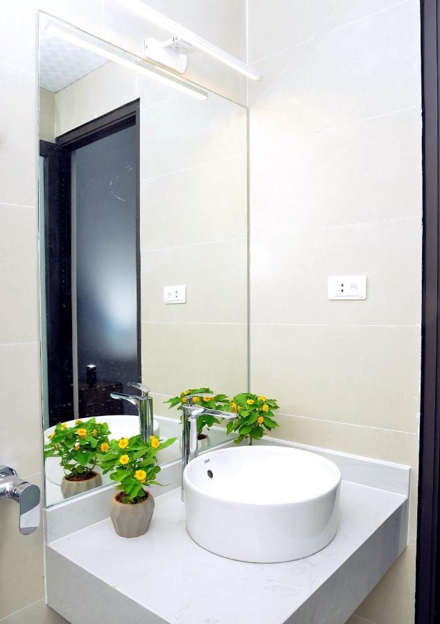 Blue Home Serviced Apartment Hanoi Eksteriør billede